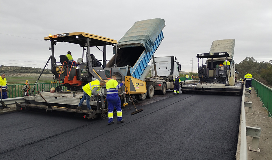 El Gobierno andaluz revisará el estado de su red de carreteras para diseñar planes de seguridad vial